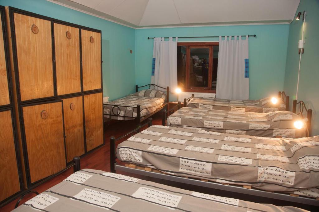 The Singing Lamb Bed & Breakfast ปวยร์โตนาตาเลส ห้อง รูปภาพ