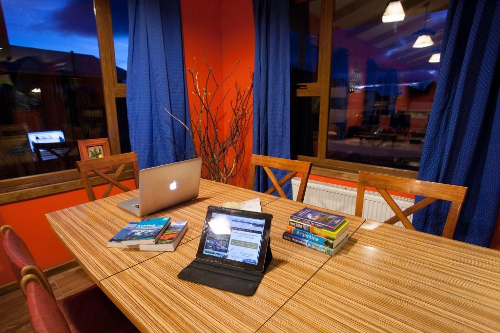The Singing Lamb Bed & Breakfast ปวยร์โตนาตาเลส ภายนอก รูปภาพ